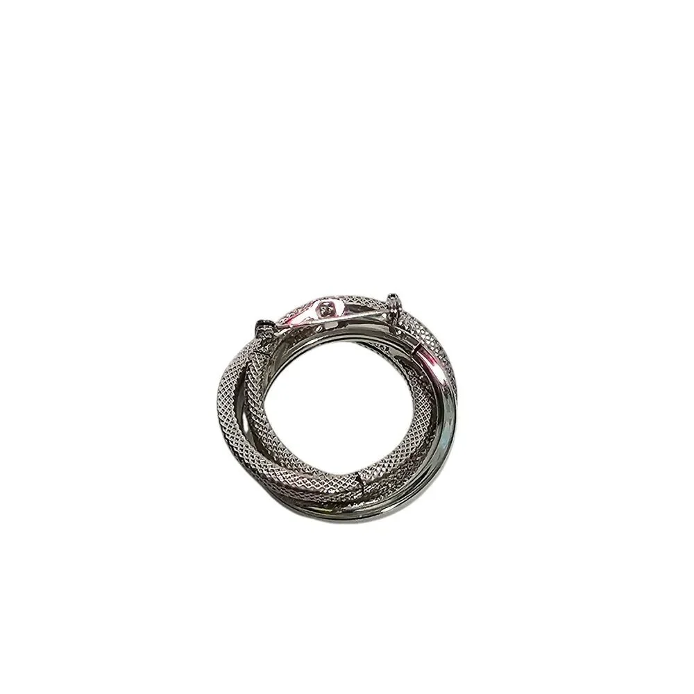 Silver‎ Tone Interlocking Circle Brooch Pin Vintage Style Jewelry